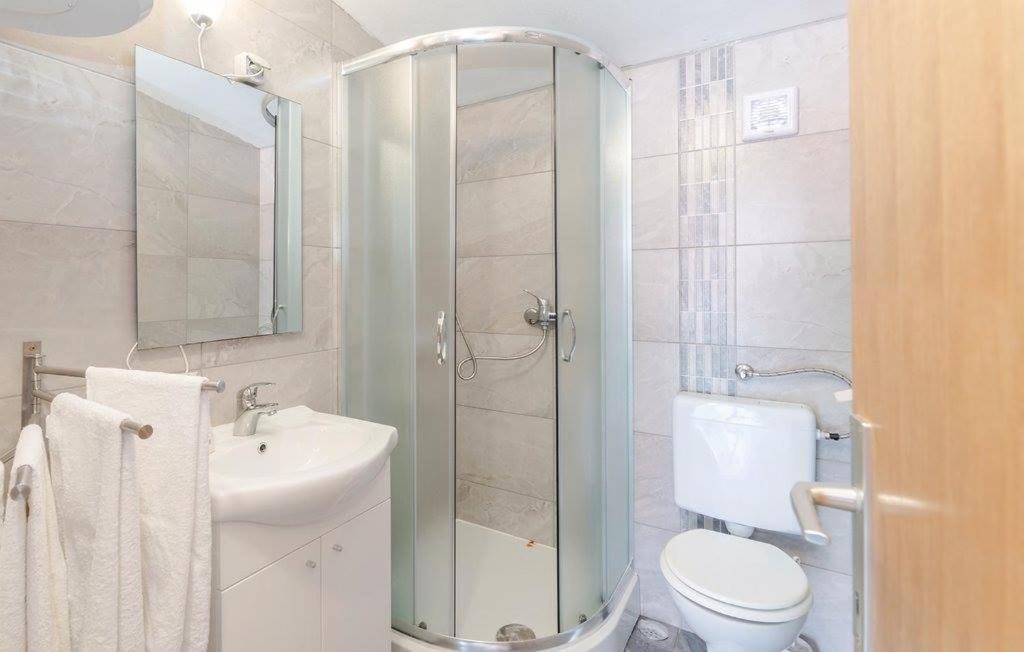 Apartmani Prpic Vir Eksteriør bilde